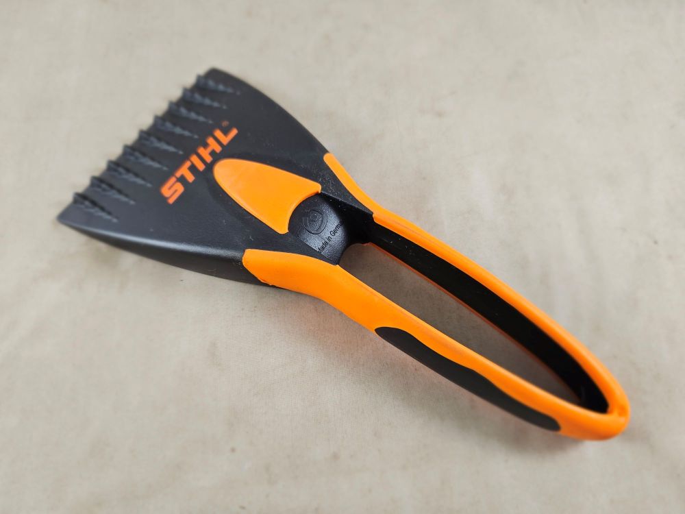 STIHL Eiskratzer mit Softgriff